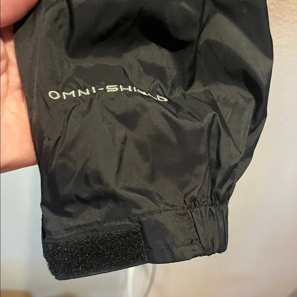 Columbia Men’s Packable Rain Jacket OmniShield Size XL black and gray - Picture 4 of 11